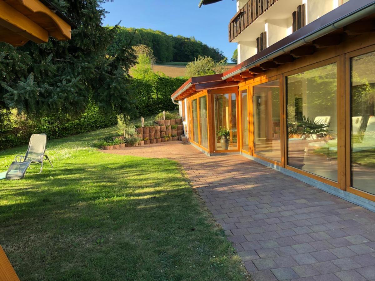Landhotel Lortz Reichelsheim Экстерьер фото